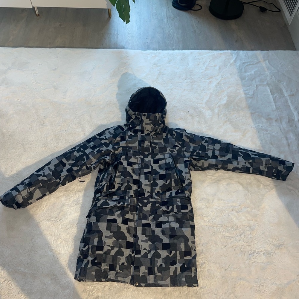 The North Face Cryos Apex Flex Down Insulated Gore Tex Winter Jacket